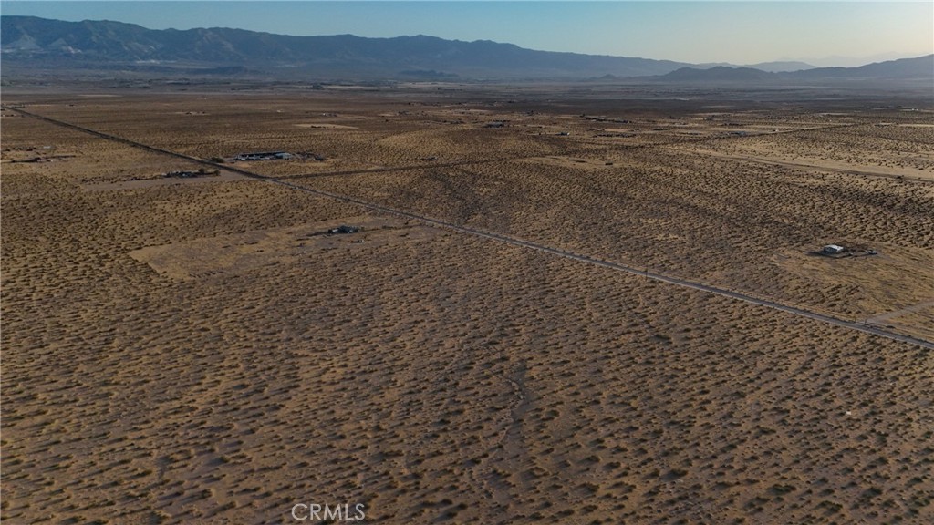 733 Harrod Road Lucerne Valley, CA 92356 - Photo 2 of 9 a view of an ocean and beach