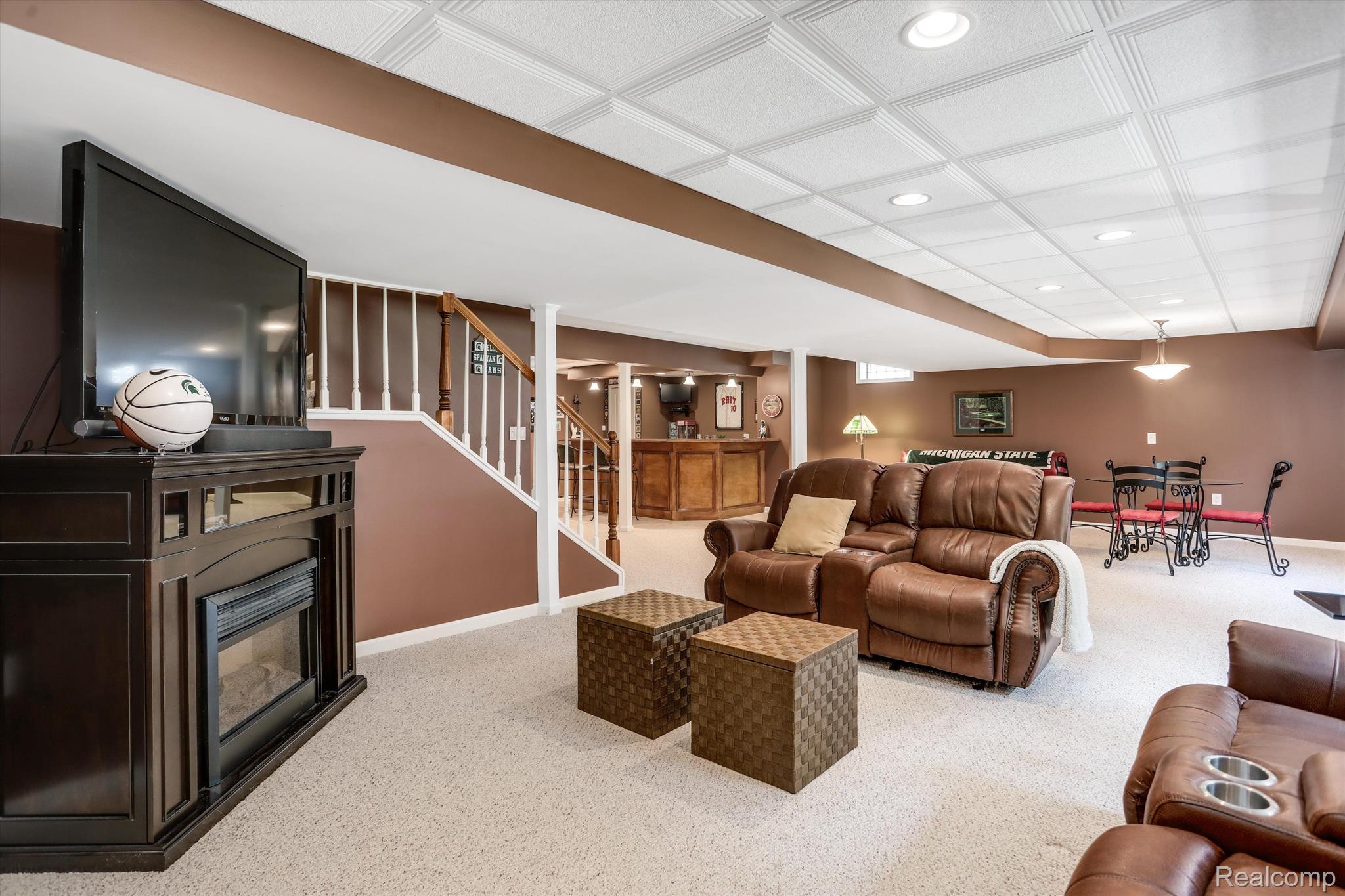 4079 Wincrest Lane Rochester, MI 48306 - Photo 36 of 43 Gallery Image 36