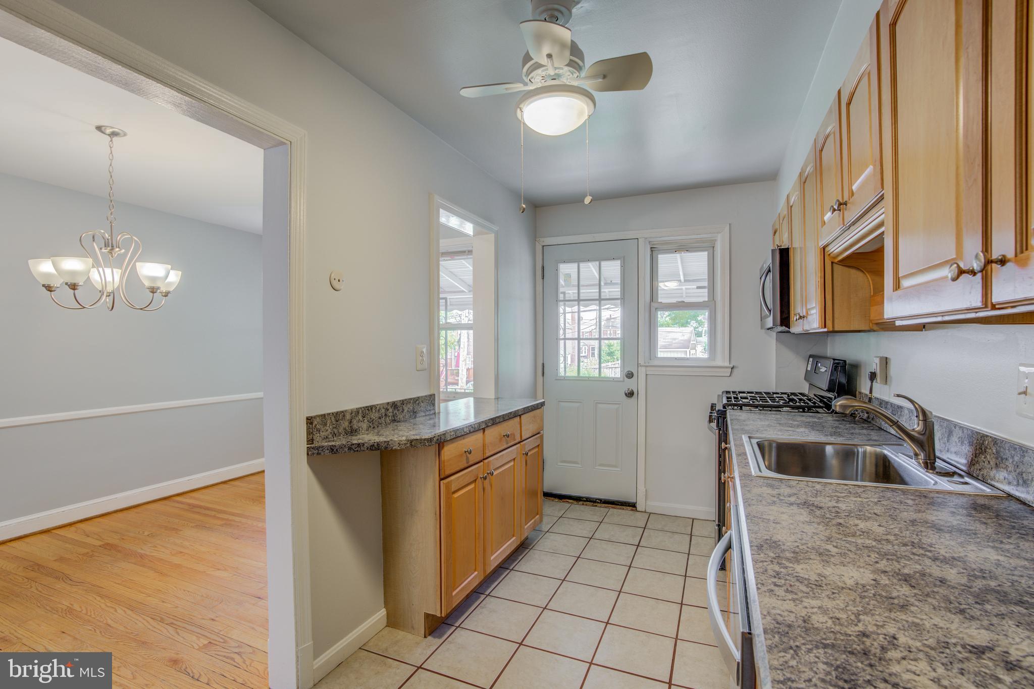 8305 Pleasant Plains Road Baltimore, MD 21286 - Photo 12 of 30