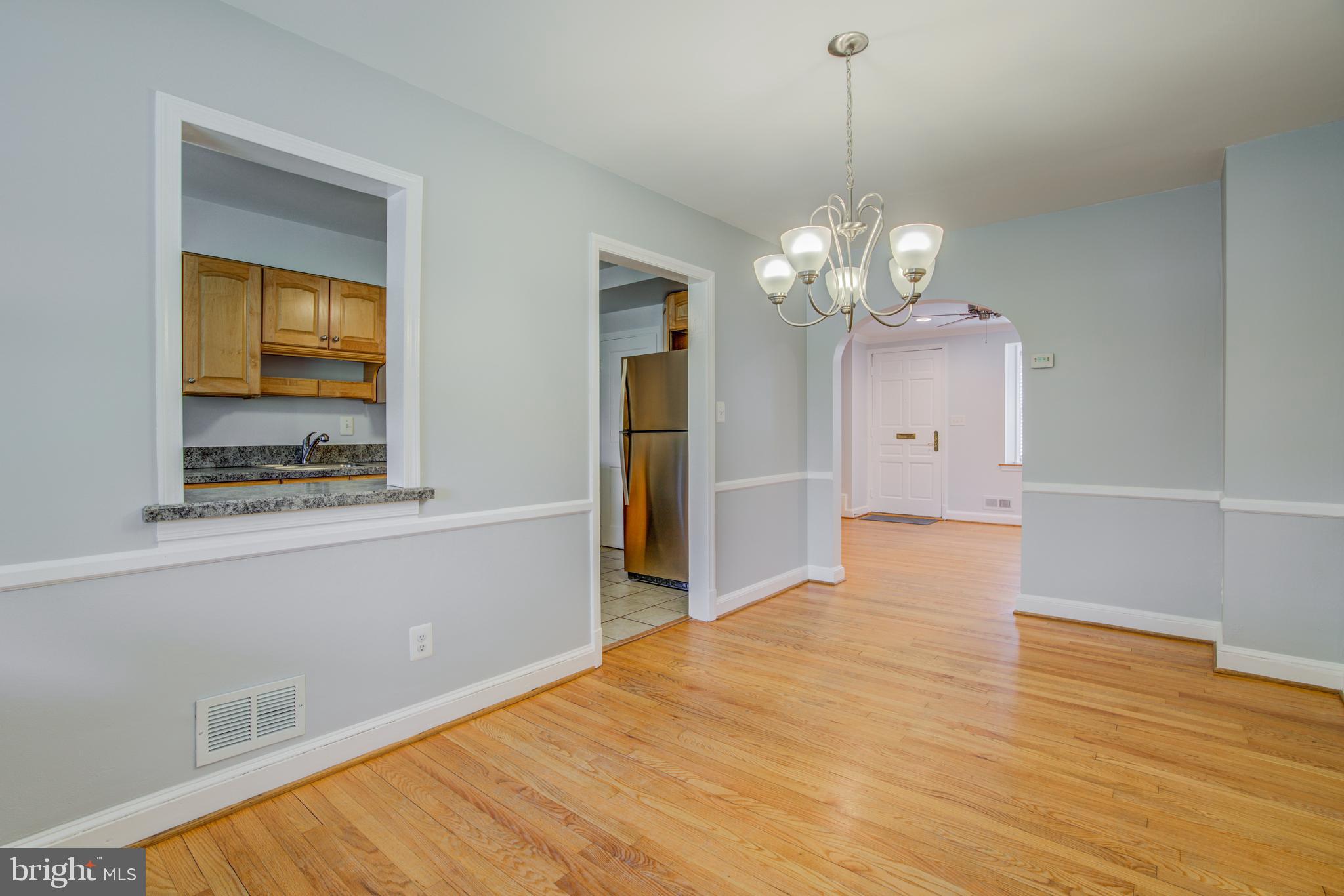 8305 Pleasant Plains Road Baltimore, MD 21286 - Photo 8 of 30