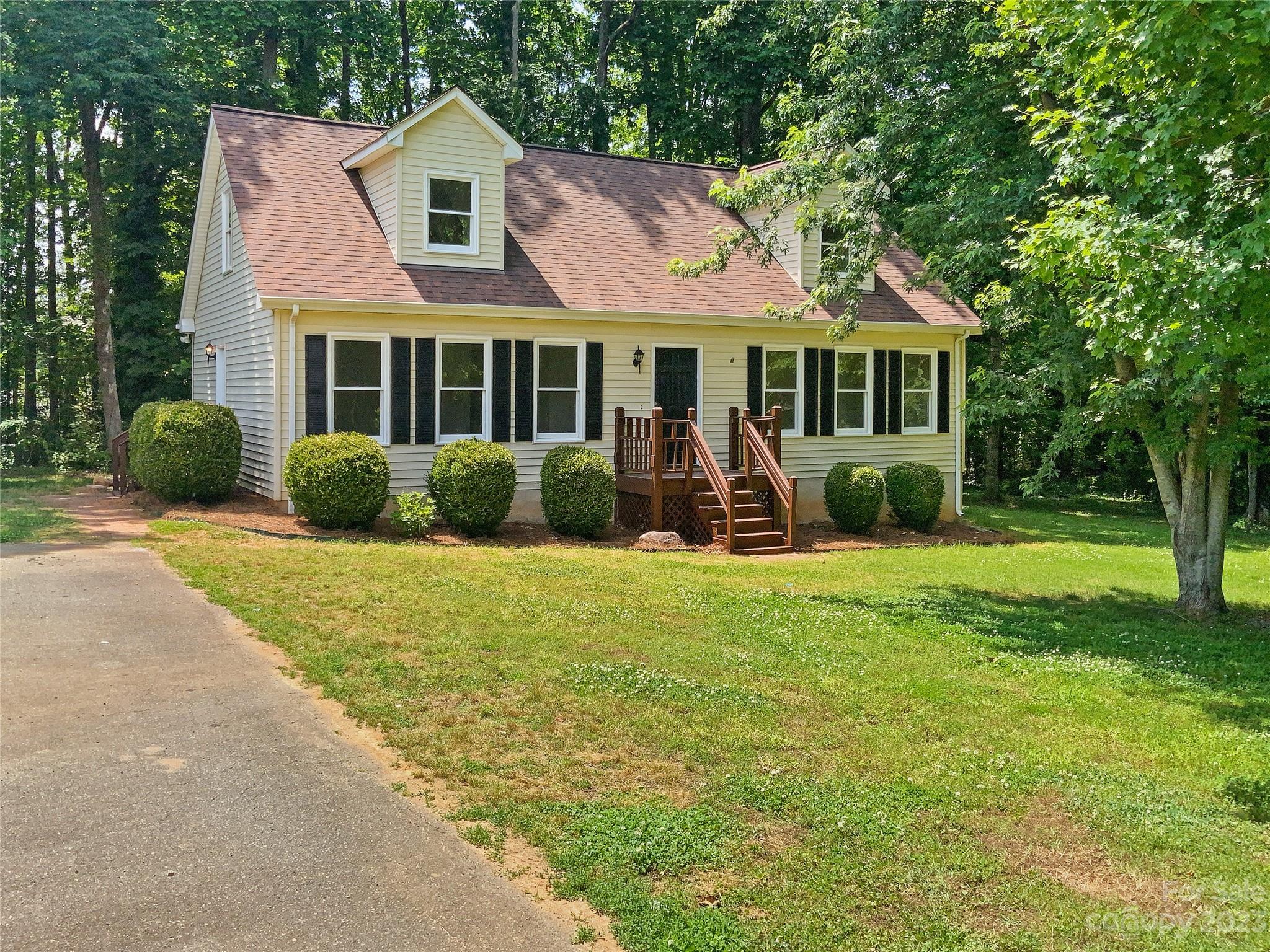 321 Windy Rush Road Kannapolis, NC 28081 - Photo 6 of 21 Gallery Image 6
