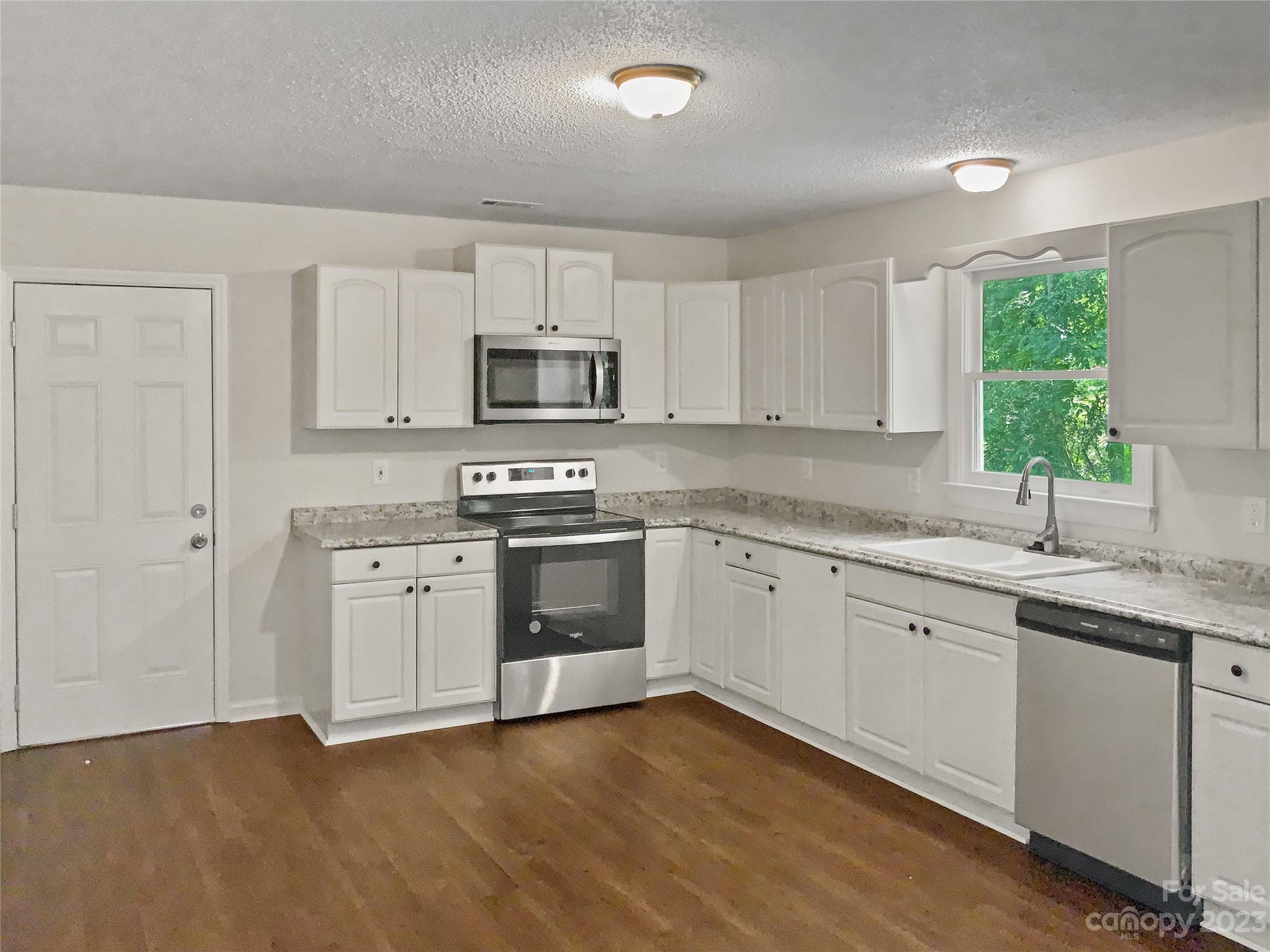 321 Windy Rush Road Kannapolis, NC 28081 - Photo 8 of 21 Gallery Image 8