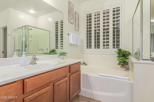 $669,000 | 2902 North 141st Avenue, Goodyear, AZ 85395