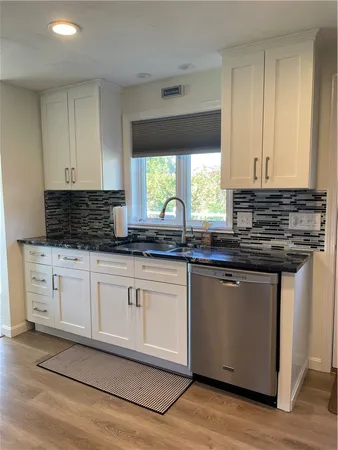 $1,649,000 | 2 Bristol Road, Narragansett, RI 02882