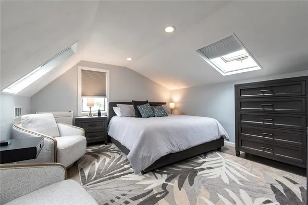 $1,649,000 | 2 Bristol Road, Narragansett, RI 02882