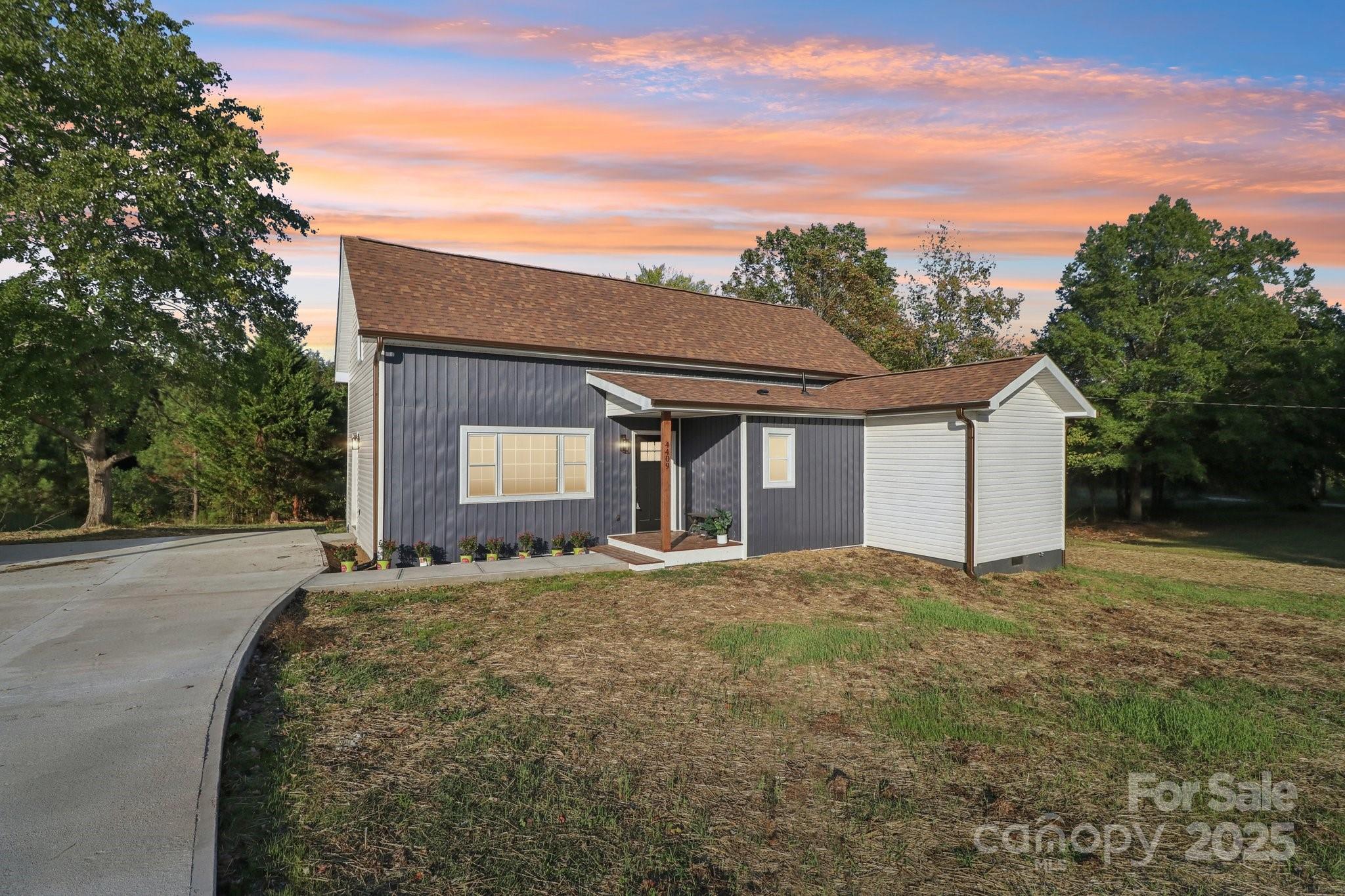 4409 Pleasant Road Lancaster, SC 29720 - Photo 33 of 34 a view of a house with a outdoor space