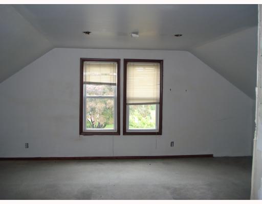 17 Calaman Road Cranston, RI 02910 - Photo 5 of 5 2nd Floor Plan.