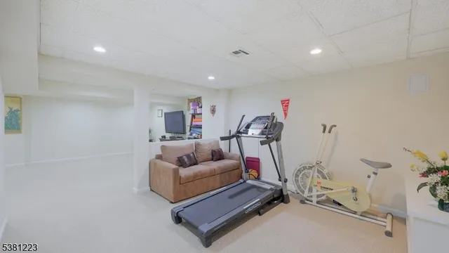 $1,195,000 | 7 Sycamore Way, Warren, NJ 07059