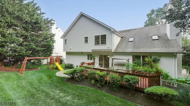 $1,195,000 | 7 Sycamore Way, Warren, NJ 07059