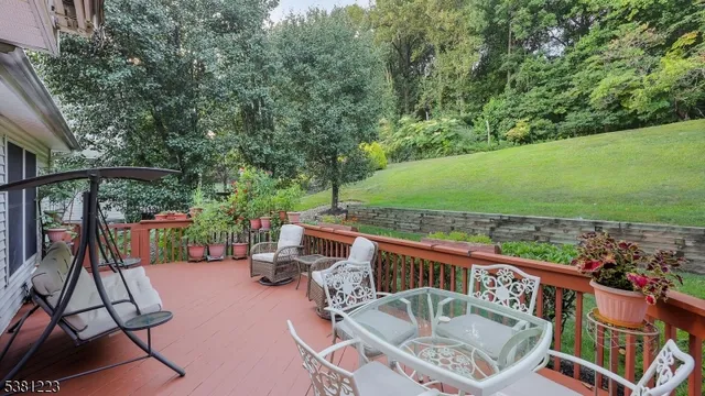 $1,195,000 | 7 Sycamore Way, Warren, NJ 07059