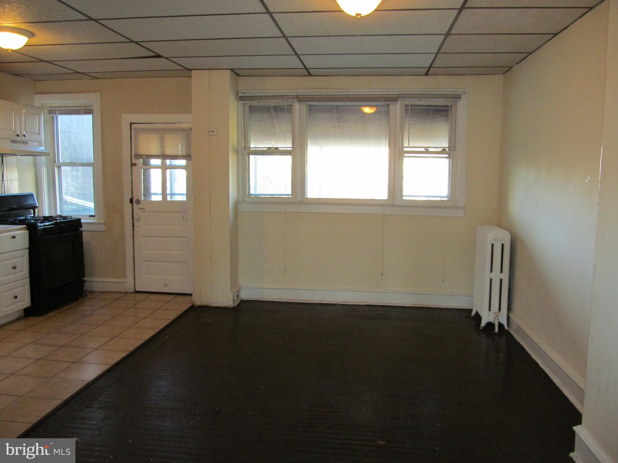 908 Marshall Road Sharon Hill, PA 19079 - Photo 4 of 15 Dining Room
