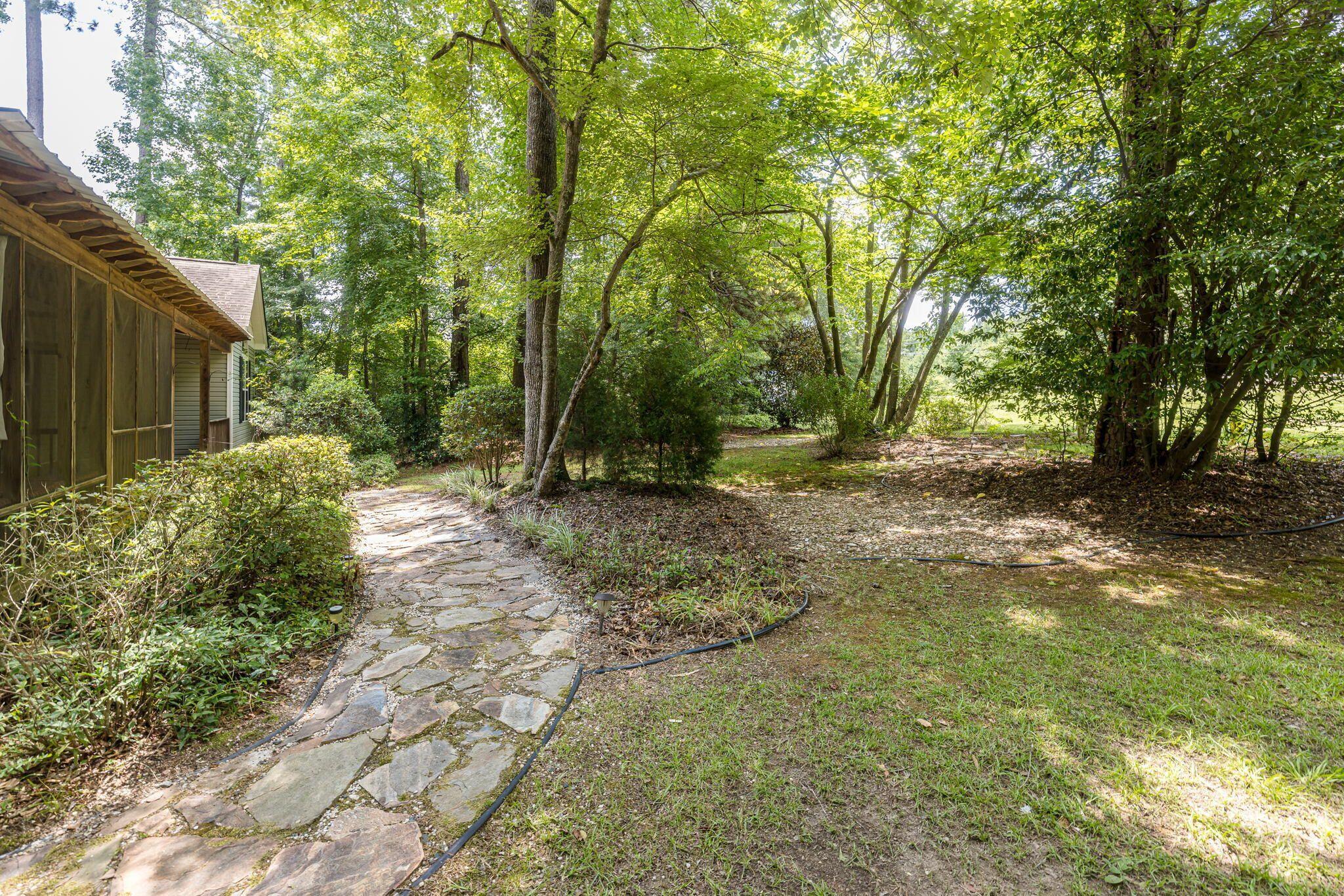 6225 Duke Road Harlem, GA 30814 - Photo 16 of 61 20220707130022020028000000-o