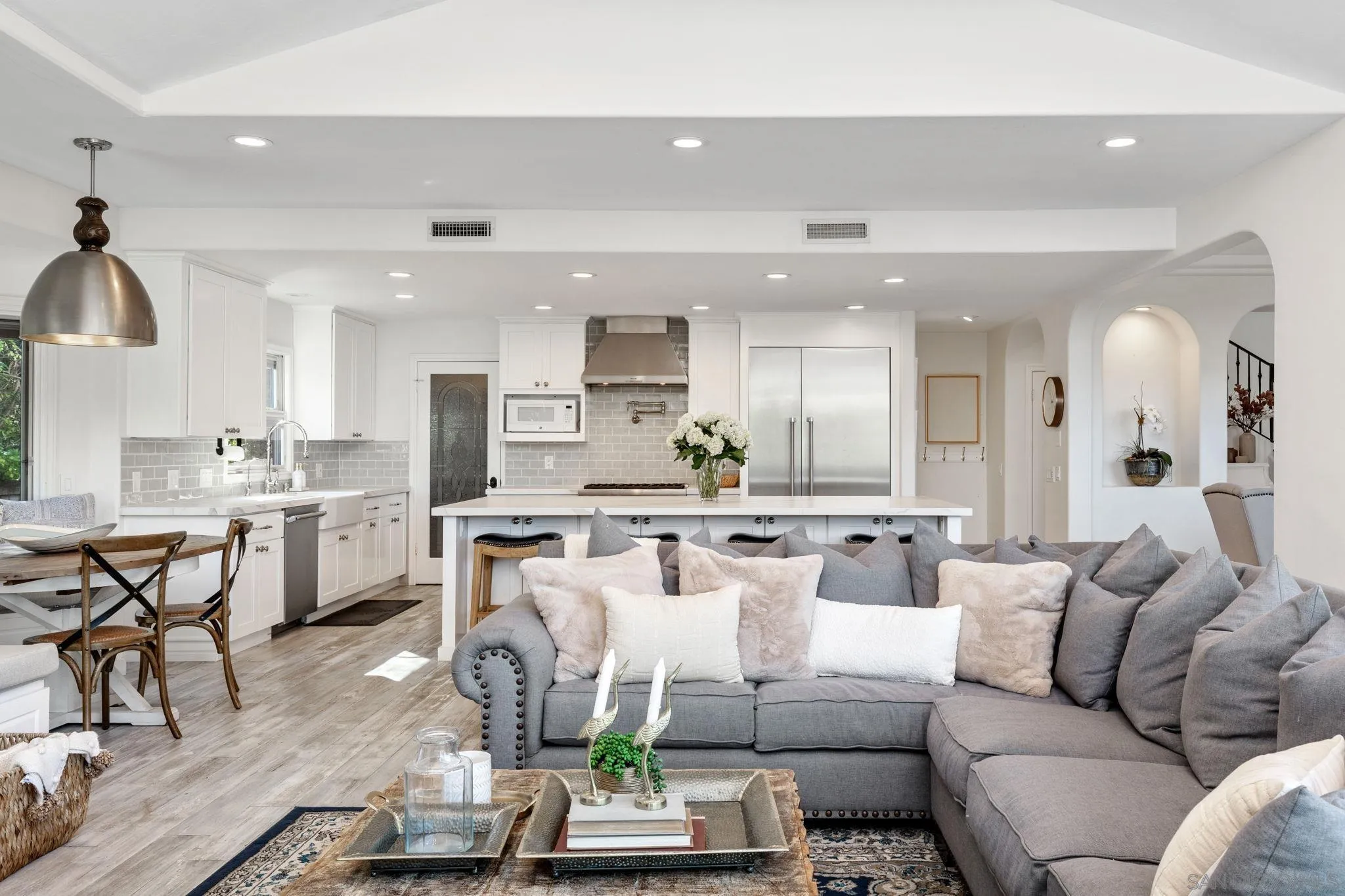 2550 Teten Way Encinitas, CA 92024 - Photo 10 of 23