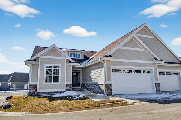 $607,000 | 1148 Irene Court, Waunakee, WI 53597