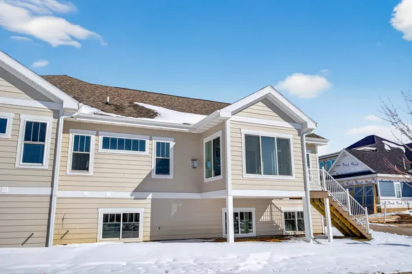 $607,000 | 1148 Irene Court, Waunakee, WI 53597