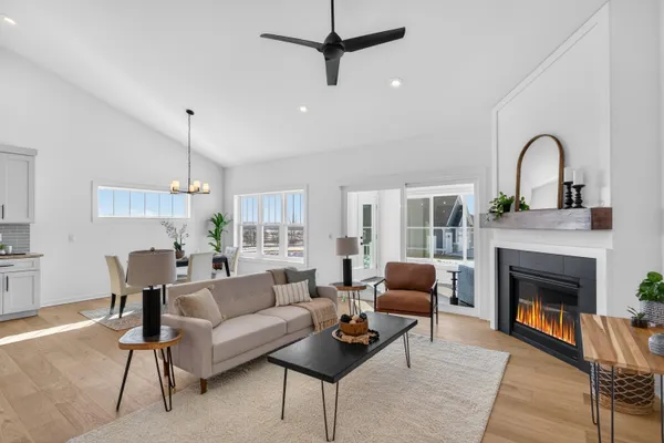 $607,000 | 1148 Irene Court, Waunakee, WI 53597