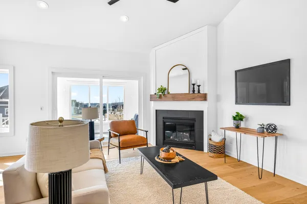 $607,000 | 1148 Irene Court, Waunakee, WI 53597