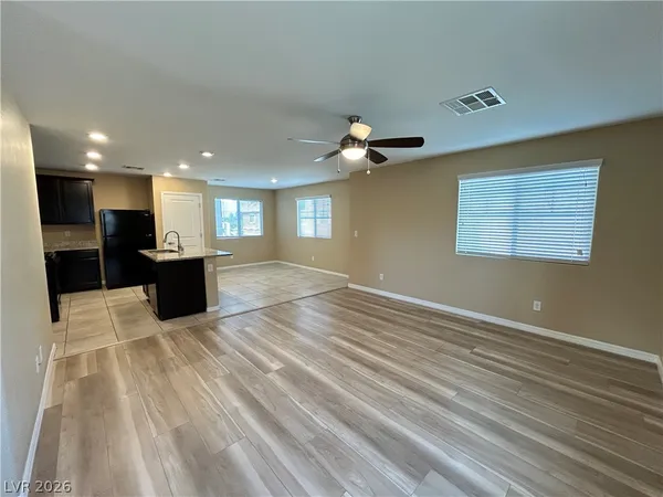 $2,200 | 4325 Harristown Drive, Las Vegas, NV 89115