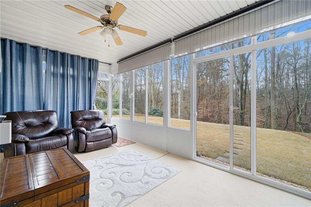 515 Sunset Street Canton, GA 30114 - Photo 40 of 64 a living room with furniture