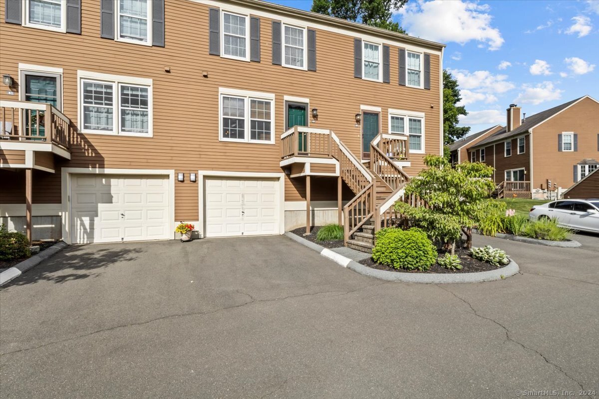 49 Foxbridge Village Road, Unit 49 Branford, CT 06405 - Photo 1 of 1