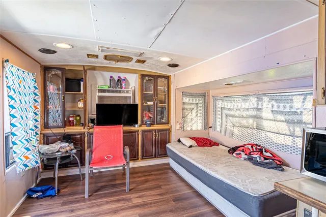 $200,000 | 4410 Shelton Road, Houston, TX 77093