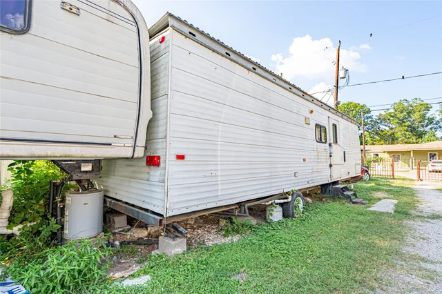 $200,000 | 4410 Shelton Road, Houston, TX 77093