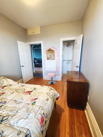 $2,100 | 1714 West Leland Avenue, Unit 3B, Chicago, IL 60640
