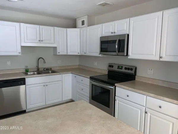 $2,145 | 6216 North 31st Avenue, Phoenix, AZ 85017