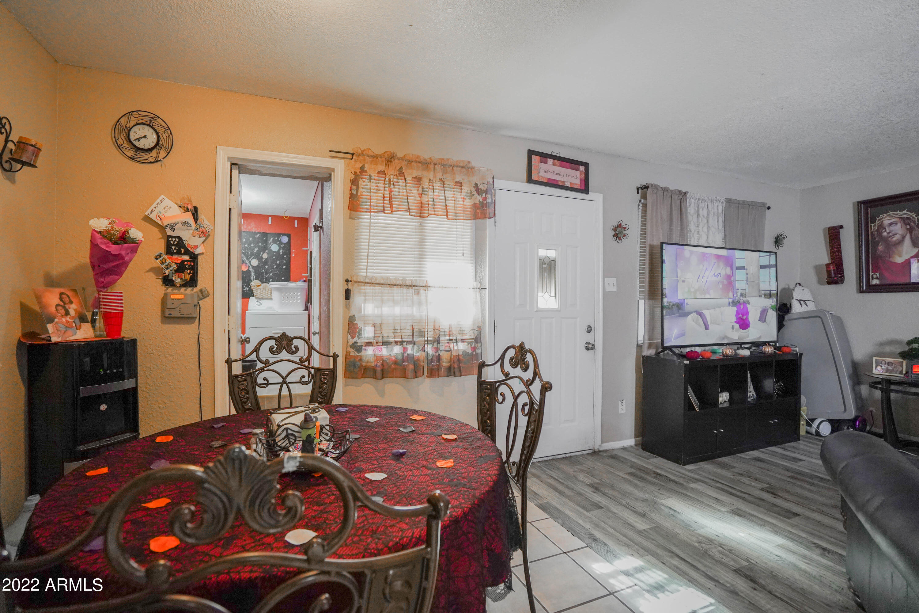 3944 West Camelback Road Phoenix, AZ 85019 - Photo 9 of 20 DSC08851