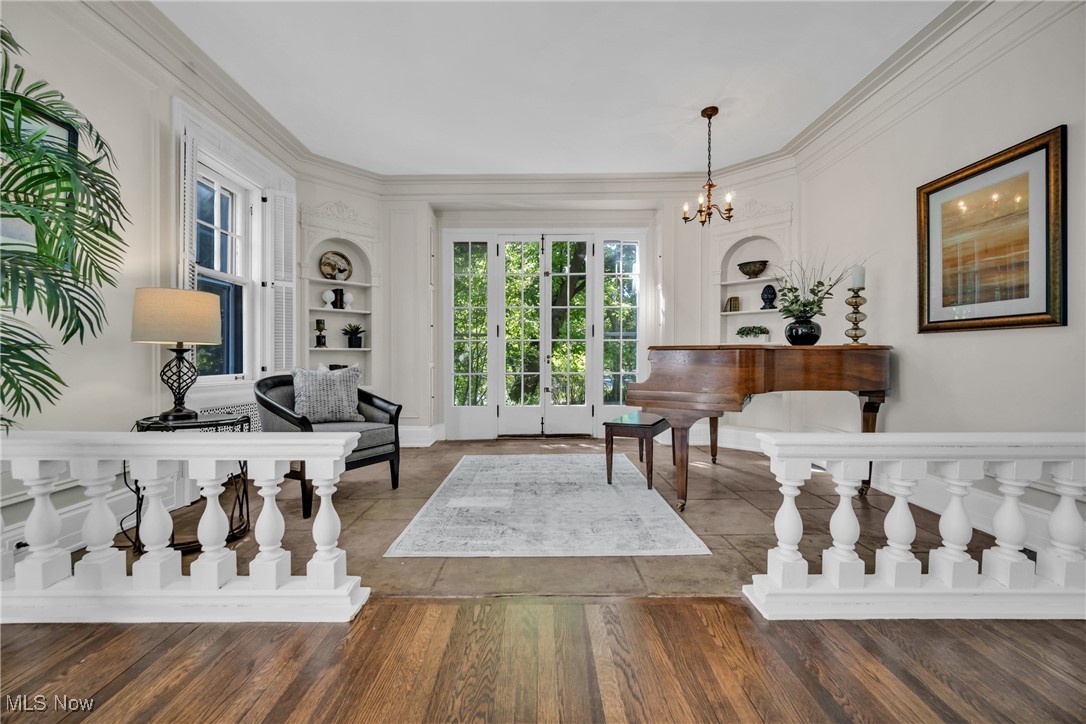 2565 Norfolk Road Cleveland, OH 44106 - Photo 9 of 50 Gallery Image 9