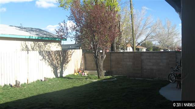 1465 Roberts Street Reno, NV 89502 - Photo 13 of 13 a view of backyard with green space