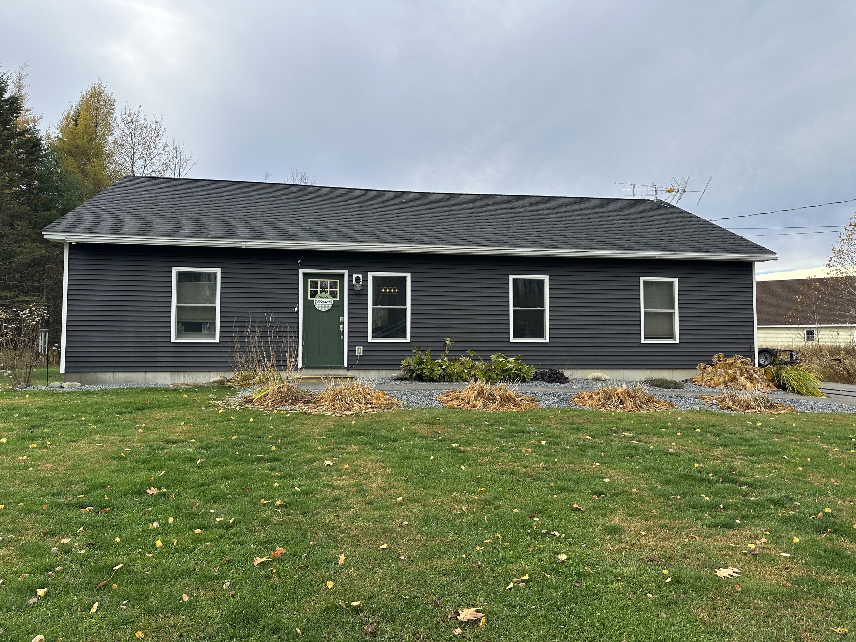 119 Hudson Road Corinth, ME 04427 - Photo 2 of 4 IMG_3612