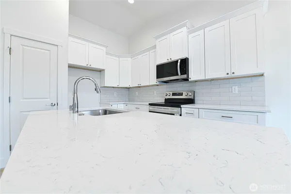 $379,850 | 4259 Sandy Street, Moses Lake, WA 98837