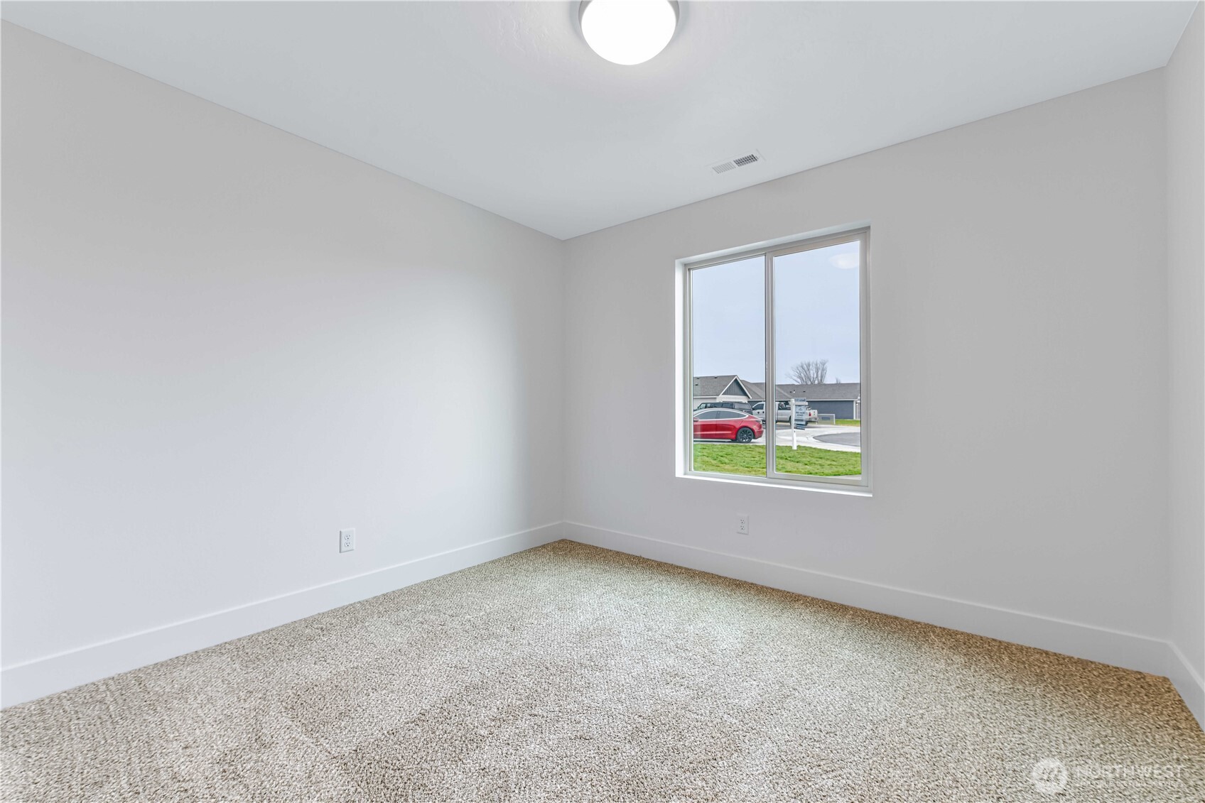 4259 Sandy Street Moses Lake, WA 98837 - Photo 9 of 19