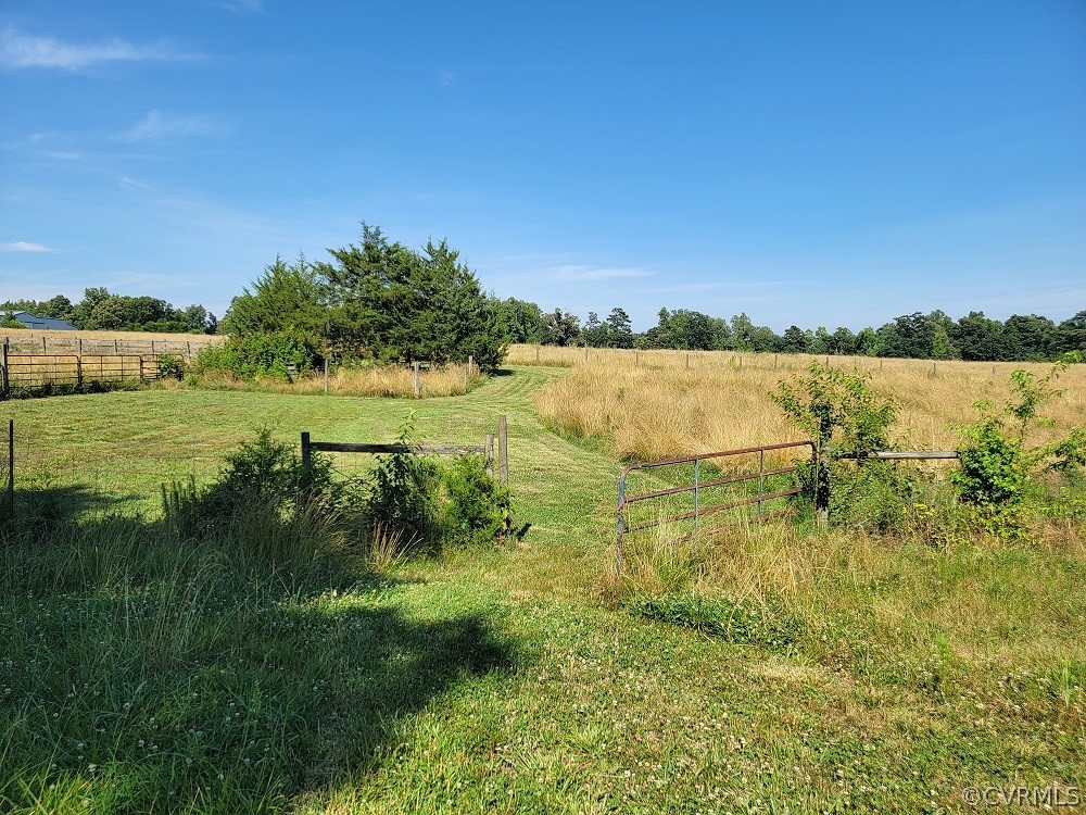 1012 Bible Way Road Crewe, VA 23930 - Photo 23 of 28 Gallery Image 23
