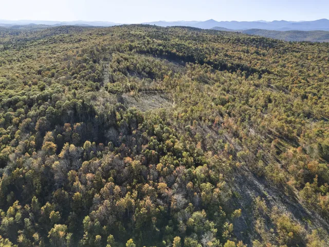 $375,000 | 2 Beech Hill, Waterford, ME 04088