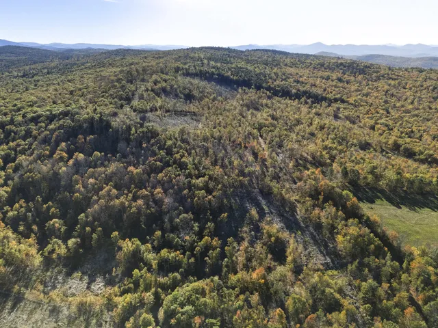 $375,000 | 2 Beech Hill, Waterford, ME 04088