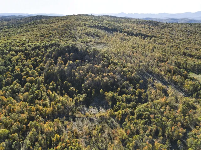 $375,000 | 2 Beech Hill, Waterford, ME 04088