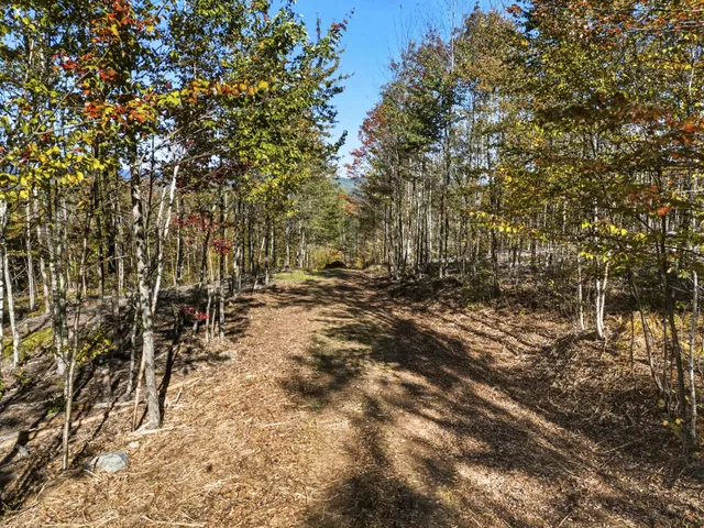$375,000 | 2 Beech Hill, Waterford, ME 04088