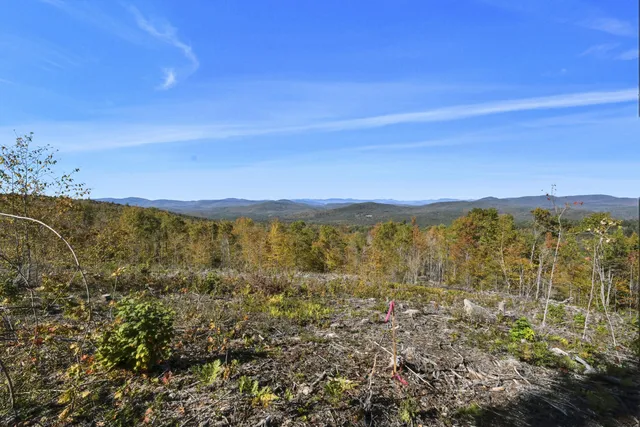 $375,000 | 2 Beech Hill, Waterford, ME 04088