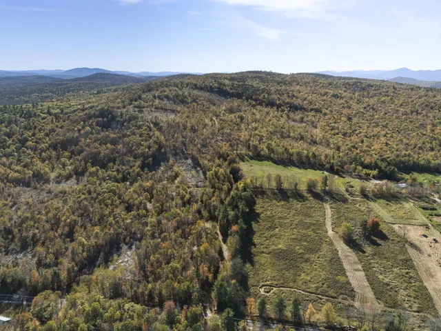 $375,000 | 2 Beech Hill, Waterford, ME 04088