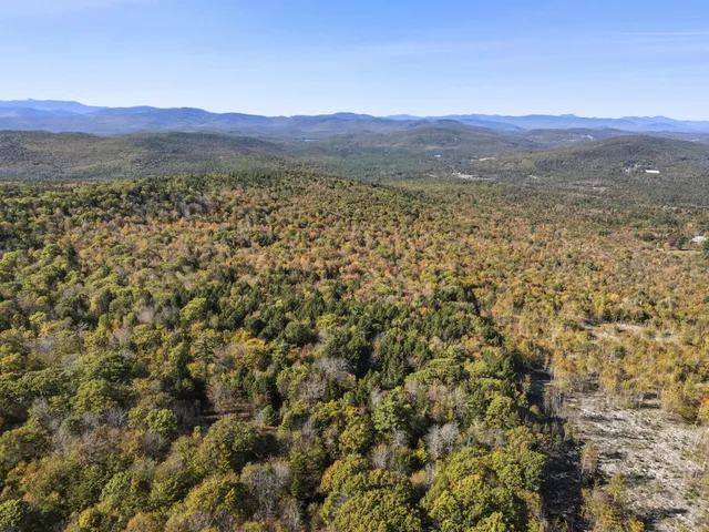 $375,000 | 2 Beech Hill, Waterford, ME 04088