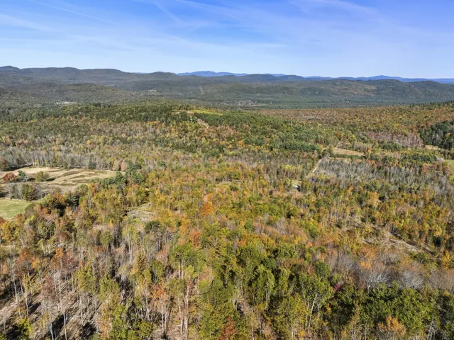 $375,000 | 2 Beech Hill, Waterford, ME 04088