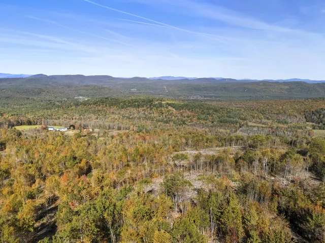 $375,000 | 2 Beech Hill, Waterford, ME 04088