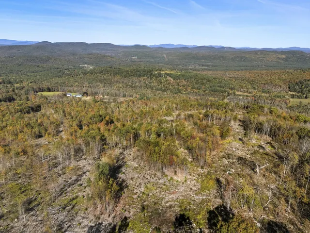 $375,000 | 2 Beech Hill, Waterford, ME 04088