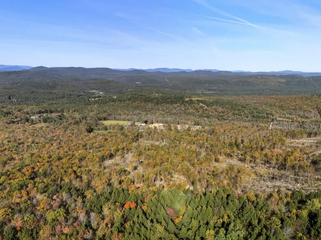$375,000 | 2 Beech Hill, Waterford, ME 04088