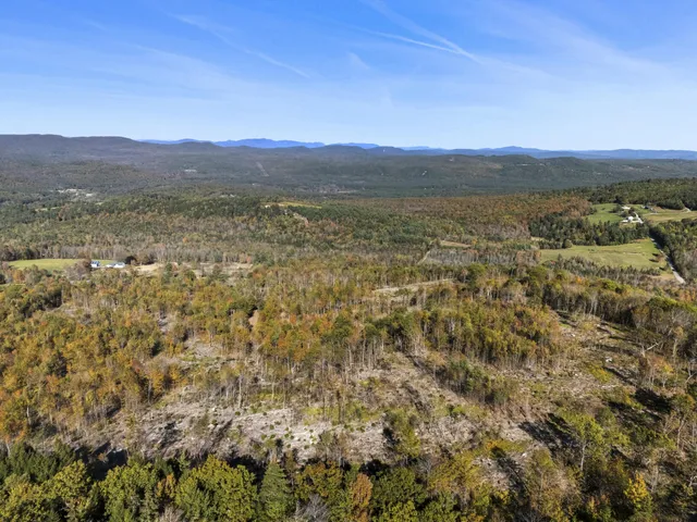 $375,000 | 2 Beech Hill, Waterford, ME 04088