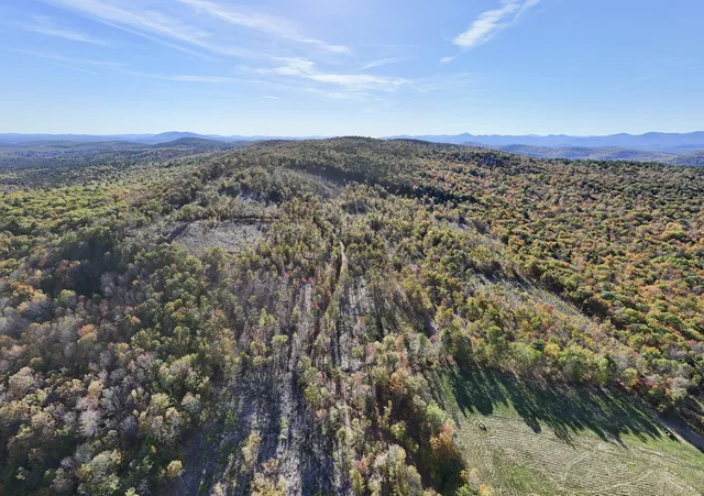 $375,000 | 2 Beech Hill, Waterford, ME 04088