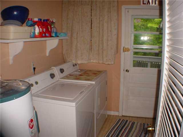 8904 Mary Holmes Road Trafalgar, IN 46181 - Photo 4 of 11 Gallery Image 4