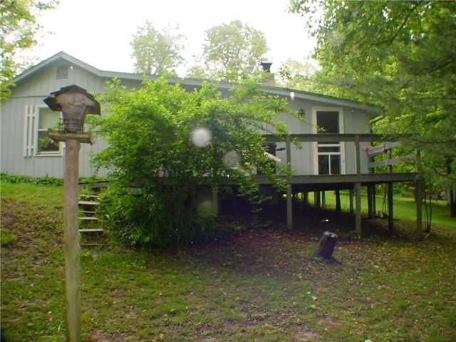 8904 Mary Holmes Road Trafalgar, IN 46181 - Photo 6 of 11 Gallery Image 6